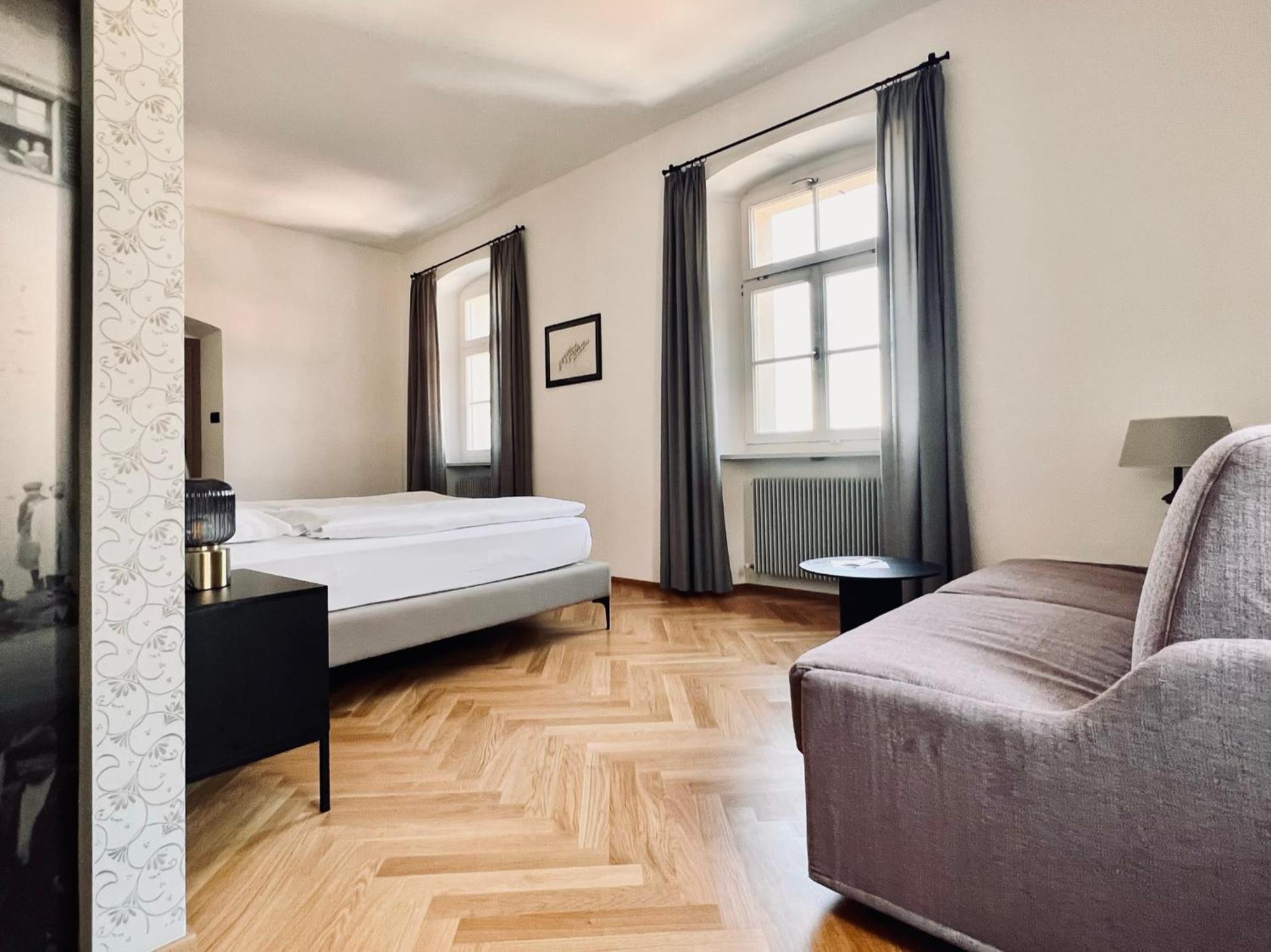 Haus Noldin - Historische Herberge - Dimora Storica ซาลอร์โน ภายนอก รูปภาพ